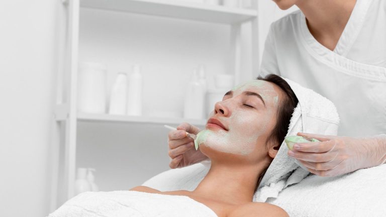 tratamientos de limpieza facial en eduem cosmetología facial