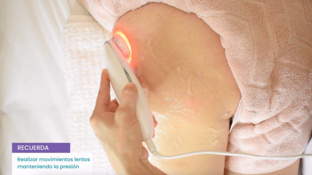 Sesión de reafirmación de glúteos con aparatología estética sin necesidad de ejercicios intensos.