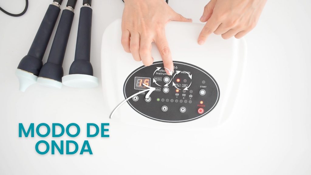 Selección de modo continuo y pulsado en equipo de ultrasonido estético.